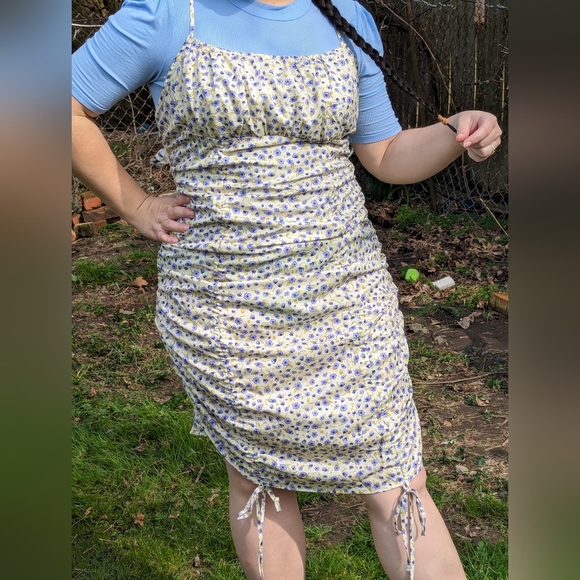Spring midi dress - Picture 4 of 5